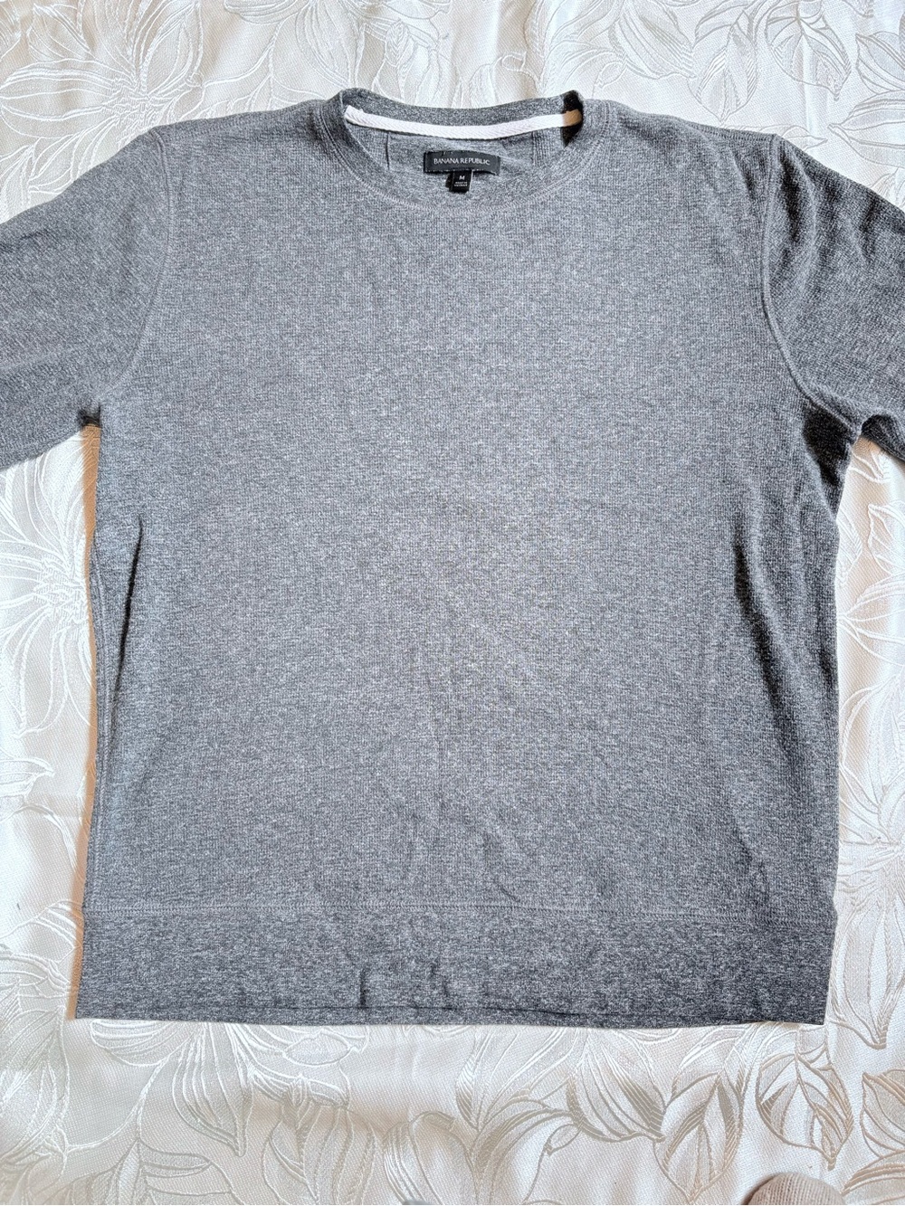 Banana Republic Gray Crewneck Sweater